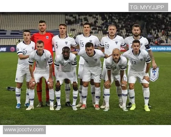 希腊足球历史十大球星盘点与成就分析